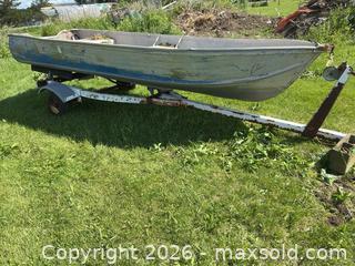 MaxSold Auction: 14 Ft Aluminum Boat And Trailer A - Greater Napanee (Ontario, Canada) PARTNER MANAGED Downsizing Online Auction - County Road 9