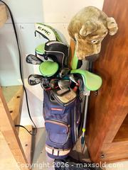 MaxSold Auction: Golf Clubs C - London (Ontario, Canada) PARTNER MANAGED Downsizing Online Auction -  Jack Nash Drive