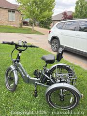 MaxSold Auction: Lectric XP Trike - London (Ontario, Canada) PARTNER MANAGED Downsizing Online Auction -  Jack Nash Drive