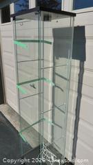 MaxSold Auction: Display Cabinet - Lincoln (Ontario, Canada) SELLER MANAGED Estate Sale Online Auction - Comfort Crescent Comfort Crescent