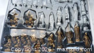 MaxSold Auction: Lord of the Rings Chess Set - Lincoln (Ontario, Canada) SELLER MANAGED Estate Sale Online Auction - Comfort Crescent Comfort Crescent