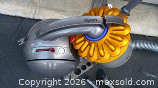 MaxSold Auction: Upright Dyson Vacuum  - Lincoln (Ontario, Canada) SELLER MANAGED Estate Sale Online Auction - Comfort Crescent Comfort Crescent