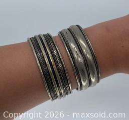 MaxSold Auction: oxidized sterling silver multi-wire cuff bracelets - Richmond Hill (Ontario, Canada) SELLER MANAGED Downsizing Online Auction -  Townwood Drive