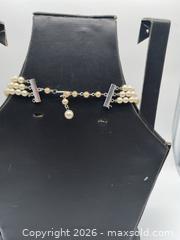 MaxSold Auction: vintage three-strand graduated faux pearl necklace - Richmond Hill (Ontario, Canada) SELLER MANAGED Downsizing Online Auction -  Townwood Drive