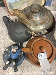 MaxSold Auction: Mixed Decorative Lot: Wooden Bird, Clock, Ceramics, Metalware and more - Oak Bay (British Columbia, Canada) PARTNER MANAGED Moving Online Auction - Victoria Avenue