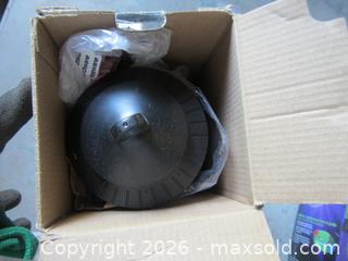 MaxSold Auction: 2 Mosquito Repellers - Milton (Ontario, Canada) SELLER MANAGED Downsizing Online Auction - Guelph Line (STORAGE)