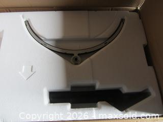 MaxSold Auction: 34inch LG Ultrawide Monitor - Milton (Ontario, Canada) SELLER MANAGED Downsizing Online Auction - Guelph Line (STORAGE)