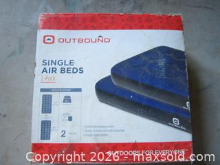MaxSold Auction: Beach chairs and Air matresses - Milton (Ontario, Canada) SELLER MANAGED Downsizing Online Auction - Guelph Line (STORAGE)