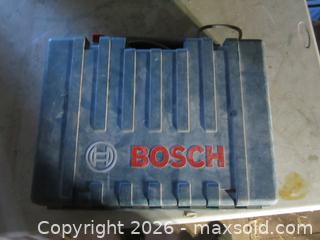 MaxSold Auction: Bosch jackhammer - Milton (Ontario, Canada) SELLER MANAGED Downsizing Online Auction - Guelph Line (STORAGE)