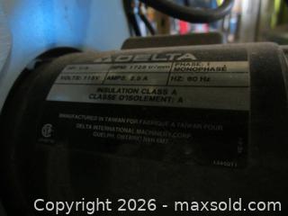 MaxSold Auction: Delta Bench Top Bandsaw - Milton (Ontario, Canada) SELLER MANAGED Downsizing Online Auction - Guelph Line (STORAGE)