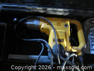 MaxSold Auction: Dewalt jackhammer electric - Milton (Ontario, Canada) SELLER MANAGED Downsizing Online Auction - Guelph Line (STORAGE)