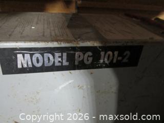 MaxSold Auction: Heavy duty tile stripper - Milton (Ontario, Canada) SELLER MANAGED Downsizing Online Auction - Guelph Line (STORAGE)