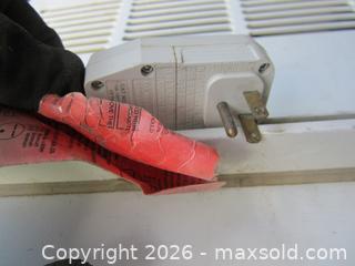 MaxSold Auction: Window ac - Milton (Ontario, Canada) SELLER MANAGED Downsizing Online Auction - Guelph Line (STORAGE)