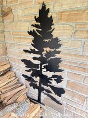 MaxSold Auction: Black Metal Wall Art, 60 in, Pre-Drilled Hole(s) - Leeds And The Thousand Islands (Ontario, Canada) SELLER MANAGED Moving Online Auction - Chisamore Point Road