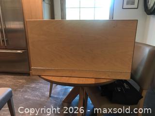 MaxSold Auction: Handcrafted wood storage box - Saanich (British Columbia, Canada) SELLER MANAGED Estate Sale Online Auction - Patricia Bay Highway