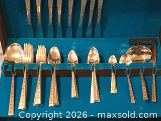 MaxSold Auction: Rogers Vintage SP Cutlery  - Saanich (British Columbia, Canada) SELLER MANAGED Estate Sale Online Auction - Patricia Bay Highway