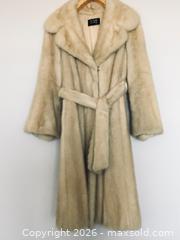 MaxSold Auction: Silver Mink Coat - Saanich (British Columbia, Canada) SELLER MANAGED Estate Sale Online Auction - Patricia Bay Highway