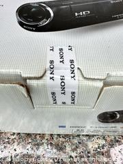 MaxSold Auction: Sony HDR-CX220 Handycam - Full HD 1080p, 32x Zoom - San Jose (California, USA) PARTNER MANAGED Estate Sale Online Auction -  E Humboldt