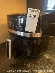 MaxSold Auction: Cuisinart Digital Air Fryer  - Kingston (Ontario, Canada) PARTNER MANAGED Downsizing Online Auction - Princess Street (STORAGE)