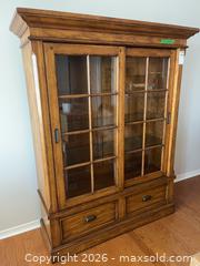 MaxSold Auction: Thomasville Glass Front Display Cabinet - Kingston (Ontario, Canada) PARTNER MANAGED Downsizing Online Auction - Princess Street (STORAGE)