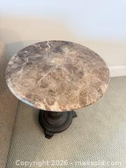 MaxSold Auction: Round 18" Marble Top Side Table with Black Metal Base - Fuquay-Varina (North Carolina, USA) PARTNER MANAGED Downsizing Online Auction - Dairy Glen Drive