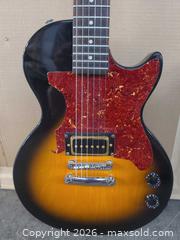 MaxSold Auction: Epiphone Special Electric Guitar, Sunburst in case - Toronto (Ontario, Canada) PARTNER MANAGED Reseller Online Auction - Queen Street Wt.