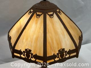 MaxSold Auction: Vintage Arts & Crafts Amber Panel Lamp - Campbell (California, USA) PARTNER MANAGED Estate Sale Online Auction -  Dell Avenue