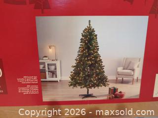 MaxSold Auction: for LIVING 6 ft 6 inch Artificial Christmas Tree, Pre-lit Incandescent - Ottawa (Ontario, Canada) SELLER MANAGED Estate Sale Online Auction - Bramblegrove Crescent