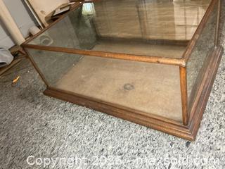 MaxSold Auction: Antique Display Case A - Greater Napanee (Ontario, Canada) PARTNER MANAGED Estate Sale Online Auction - Camden Road