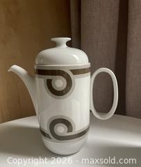 MaxSold Auction: Vintage Rosenthal Germany "Baltic" Pattern Coffee Pot with Mugs - 1970s  - Toronto (Ontario, Canada) SELLER MANAGED Downsizing Online Auction - Maplewood Avenue