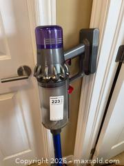 MaxSold Auction: Dyson V11 Absolute Cordless Stick Vacuum A - Kingston (Ontario, Canada) Moving Online Auction - Lundy's Lane