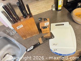 MaxSold Auction: Cutco Knife Set with Block, Cutting Boards & Sharpener - Brantford (Ontario, Canada) SELLER MANAGED Estate Sale Online Auction - Osborn Avenue