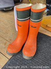 MaxSold Auction: Stihl gas chainsaw and Viking chainsaw boots  - Gananoque (Ontario, Canada) SELLER MANAGED Downsizing Online Auction -Elmwood Drive