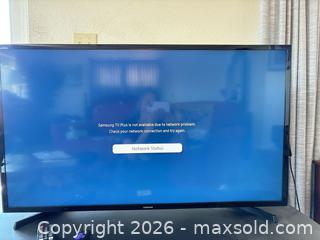 MaxSold Auction: 39" Flat Screen TV with Stand and DVD/VCR Combo - Castro Valley (California, USA) PARTNER MANAGED Estate Sale Online Auction - Dunnigan Court