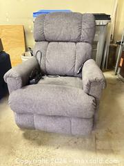 MaxSold Auction: LAZBOY Remote Recliner C - South Huron (Ontario, Canada) PARTNER MANAGED Estate Sale Online Auction - Gidley Street West