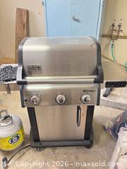 MaxSold Auction: Weber Outdoor Grill  C - South Huron (Ontario, Canada) PARTNER MANAGED Estate Sale Online Auction - Gidley Street West