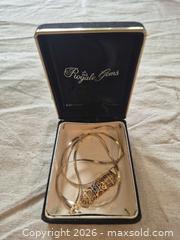 MaxSold Auction: 10K Gold Star of David Floral Pendant Necklace, 24 in Herringbone - Markham (Ontario, Canada) PARTNER MANAGED Downsizing Online Auction - Forest Park Crescent