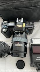 MaxSold Auction: Minolta Maxxum 7000 Camera Kit with AF 28-85, Flash, Bag - Markham (Ontario, Canada) PARTNER MANAGED Downsizing Online Auction - Forest Park Crescent