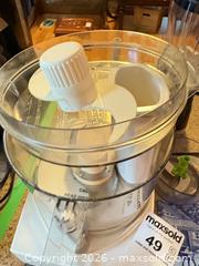 MaxSold Auction: Cuisinart Food Processor + Hamilton Beach Blender and More B - Mississippi Mills (Ontario, Canada) Moving Online Auction - Vaughan Street