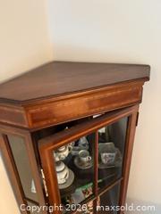 MaxSold Auction: Wood Corner Curio Cabinet C - Mississippi Mills (Ontario, Canada) Moving Online Auction - Vaughan Street