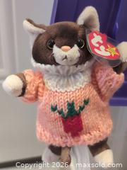 MaxSold Auction: Action Figures, Beanie Babies, Playset Pieces & Trains B - Port Hope (Ontario, Canada) Estate Sale Online Auction - Sherbourne Street
