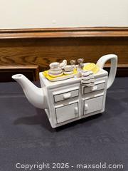 MaxSold Auction: Vintage Ceramic Kitchen Sink Teapot designed by Paul Cardew for South-West Ceramics, 1989 - Vaughan (Ontario, Canada) SELLER MANAGED Estate Sale Online Auction - Rodeo Drive