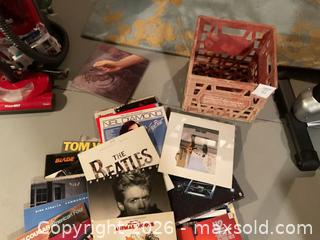 MaxSold Auction: 40+ 12" LP Vinyl Records - Rock & Pop Artists - London (Ontario, Canada) PARTNER MANAGED Estate Sale Online Auction -  Mcgarrell Drive