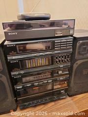 MaxSold Auction: Audio system - Toronto (Ontario, Canada) SELLER MANAGED Moving Online Auction - Sumner Heights Drive