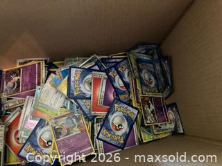 MaxSold Auction: 7lbs of assorted cards - Oshawa (Ontario, Canada) SELLER MANAGED Downsizing Online Auction - Deer Valley Drive