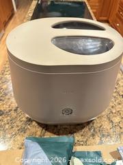 MaxSold Auction: Lomi Countertop Composter — Beige/Stone, Compact Electric - Squamish (British Columbia, Canada) SELLER MANAGED Moving Online Auction - Bills Place