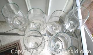 MaxSold Auction: VINTAGE ESTATE SET OF SIX CLEAR WINE GLASSES - Prince Edward (Ontario, Canada) PARTNER MANAGED Estate Sale Online Auction - County Road 3 