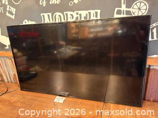 MaxSold Auction: Samsung 50” Smart TV - Owen Sound (Ontario, Canada) SELLER MANAGED Commercial Liquidation Online Auction - 2nd Avenue East