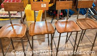 MaxSold Auction: Set of 8 Sturdy Bar Stools  - Owen Sound (Ontario, Canada) SELLER MANAGED Commercial Liquidation Online Auction - 2nd Avenue East