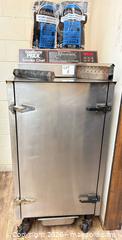 MaxSold Auction: Southern Pride Smoke Chef SC-200-SM Electric Commercial Meat Smoker - Owen Sound (Ontario, Canada) SELLER MANAGED Commercial Liquidation Online Auction - 2nd Avenue East